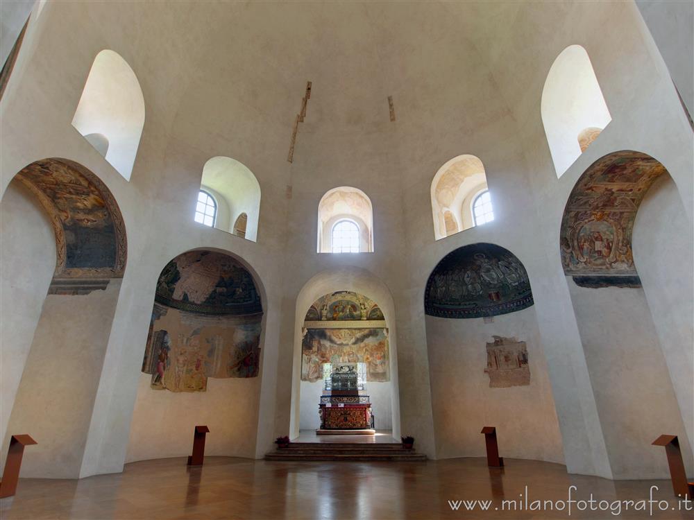 Milano - Interno della Cappella di Sant'Aquilino nella Basilica di San Lorenzo Maggiore